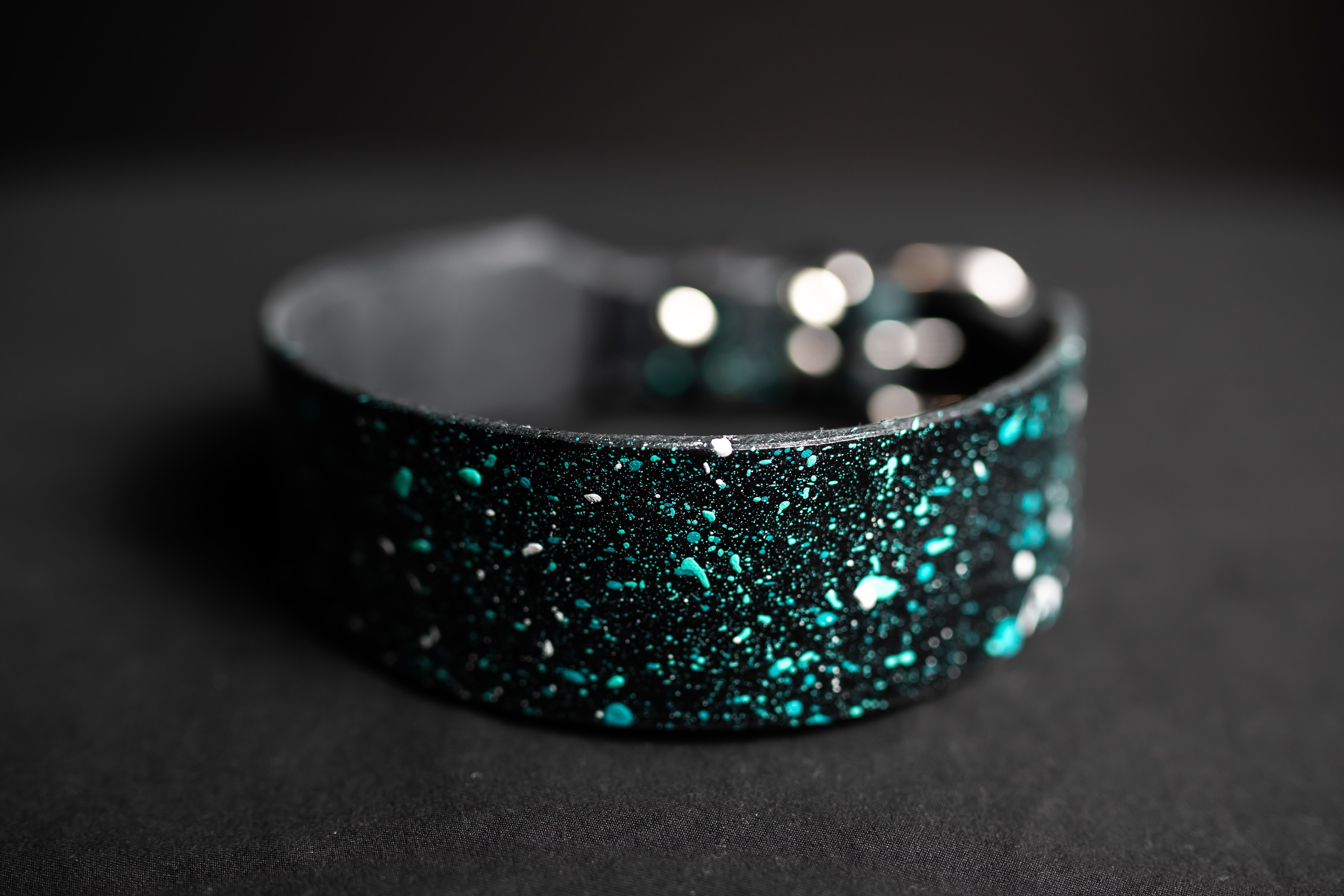 Collar · model name coming soon